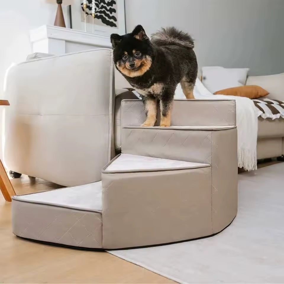 Spiral dog stairs with water-repellent faux leather and joint-friendly sponge steps — image 1